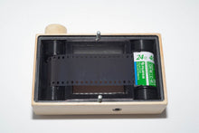 Load image into Gallery viewer, Hasselblad 35mm adapter and viewfinder mask for 500C, 500C/M, 503CW and others