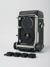 Load image into Gallery viewer, Mamiya C series, C220, C330 and others pinhole cap with interchangeable inserts
