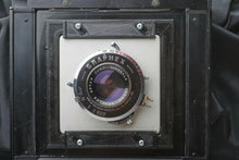 Load image into Gallery viewer, Graflex Crown or Speed Graphic Pacemaker 4x5 lens board to Sinar adapter