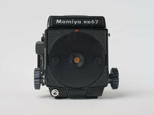 Load image into Gallery viewer, Mamiya RB 67 and RZ 67 pinhole cap with interchangeable inserts
