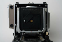 Load image into Gallery viewer, Copal and Compur 0,1 and 3 Large Format pinhole adapters with pinhole inserts
